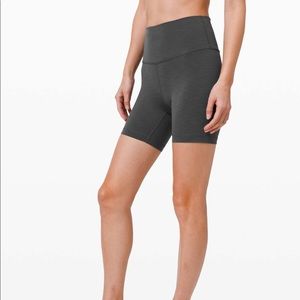 Wunder under Lilulemon biker shorts 6”